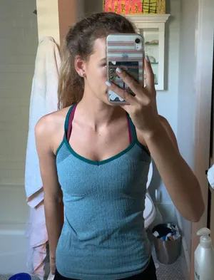 Exercise shirt Size 2 thumbnail 1