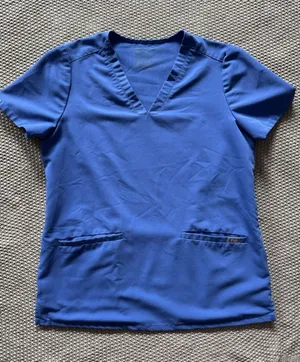 Figs Women's‎ Technical Collection Catarina Pocket Scrub Top Blue Size Small thumbnail 1