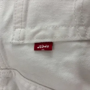 Levis 545 Low Boot Cut Jeans Womens 8M White Denim Stretch Pants thumbnail 10