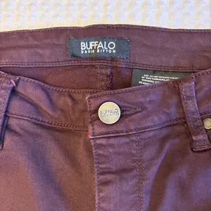 Buffalo David Bitton VALE Women's Size 6 Dark Burgundy Oxblood Skinny Jeans thumbnail 3