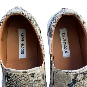💎 STEVE MADDEN Sneaker Womens Sz 8 Snakeskin Metallic Gold Slip On Animal Print thumbnail 3