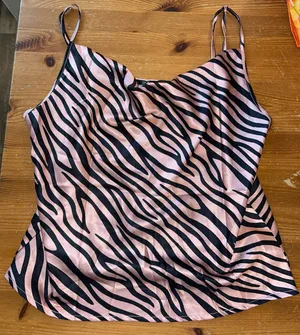 Amazon Tiger Print Tank Top thumbnail 1