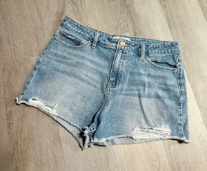 Ymi festival denim shorts thumbnail 1