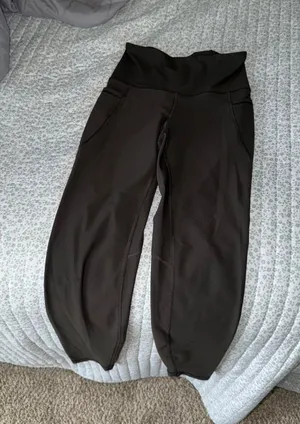 Old Navy Powersoft High-Rise Leggings thumbnail 1