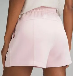 Lululemon Shorts thumbnail 2
