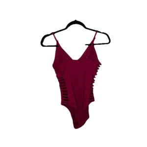 Arizona Jeans Dark Pink V Neck Textured One Piece Swimsuit Cut Outs Size Medium thumbnail 3