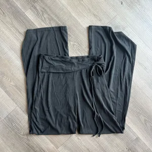 Motel Rocks Donata Trouser In Black With Belt thumbnail 3