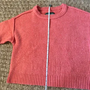 American Eagle, small coral knit sweater thumbnail 6