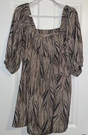 Zebra Boutique Dress thumbnail 1