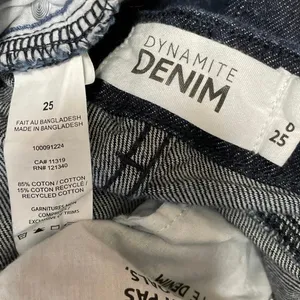 Dynamite Denim Women's Blue High Rise Straight Leg Bermuda Denim Jean Shorts 25 thumbnail 4
