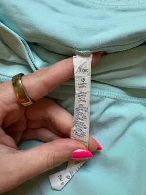 Lululemon thumbnail 4