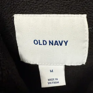 Old Navy Women's Black Puffer Vest thumbnail 4