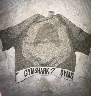 Gymshark Cropped Top thumbnail 3