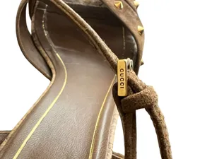 Gucci Women’s Jacquelyne Brown Suede Gold Studded Cork Block Heels Size 39 thumbnail 7