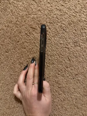 iPhone 12 case thumbnail 4