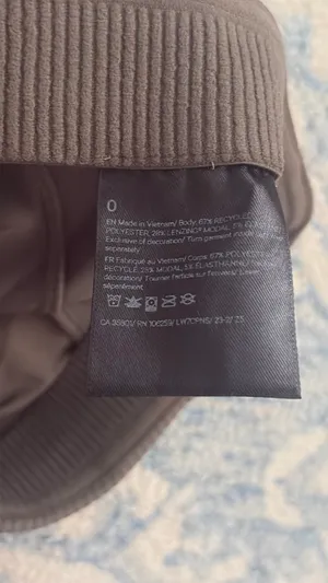 Lululemon Ribbed Shorts thumbnail 4