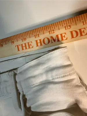 Frame Denim White Straight-Leg High-Rise Jeans Sz 28 thumbnail 10