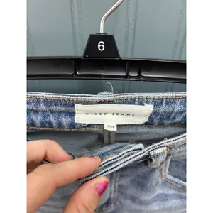 Risen Jeans Women 7/28 Light Wash Distressed High Rise Straight Leg RDP5517 Blue thumbnail 2