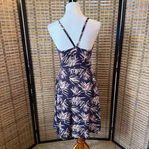 Pact Organic Cotton Fit & Flare Strappy Midi Dress – Tropical Botanical Print thumbnail 4
