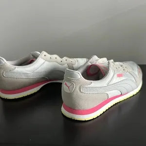 Puma Pink and Grey Sneakers Sz‎ 6.5 thumbnail 5