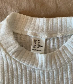 White Baby Tee Size XS thumbnail 3