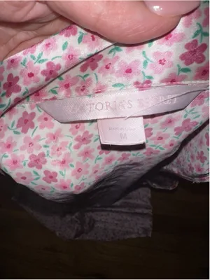 Vintage Victoria’s Secret Pink Label Country Micro-Floral Satin Pajama Set Y2K thumbnail 9