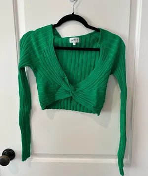 Superdown twist crop top green thumbnail 1