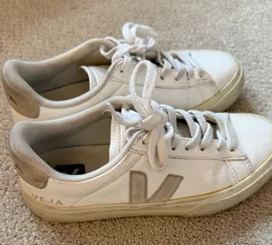VEJA Sneakers White Leather thumbnail 1