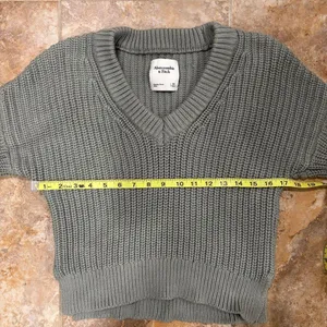 Abercrombie Chunky V-Neck Sage Green Knit Sweater thumbnail 3