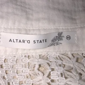 Altar'd State white lace top size xsmall thumbnail 4