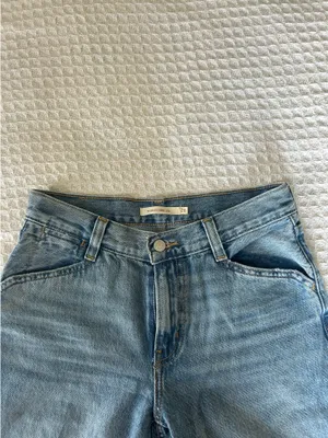 Levi’s Wide-Leg 94 Baggy Jeans thumbnail 2