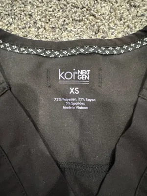 Koi Scrub Top Black Size XS thumbnail 3