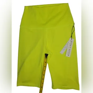 NWT Alice +‎ Olivia AARON NEON YELLOW STRETCH-JERSEY CYCLING SHORTS Size XS thumbnail 4