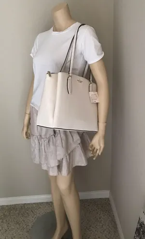 Purse thumbnail 2