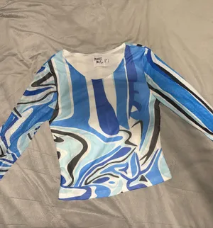 Blue retro going out top thumbnail 3