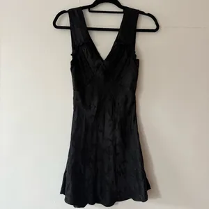 Realisation Par Black tank silk Dress thumbnail 2