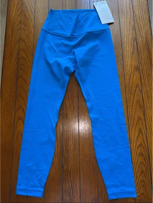 Lululemon Align High Rise 25” Poolside Size 6 NWT thumbnail 3