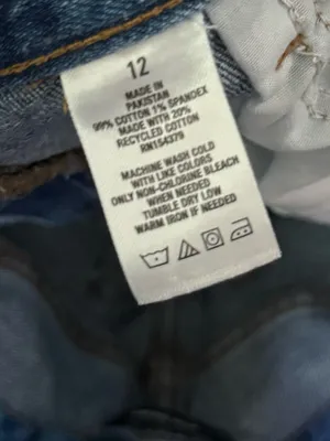 Aeropostale Mom Shorts 12 High Rise Distressed Denim Raw Hem Y2K thumbnail 5