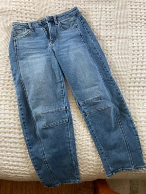 Vici Barrel Jeans thumbnail 1