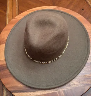 Steve Madden Women's Felted Wool Metal Chain Trimmed Fedora Dark Olive One Size thumbnail 1
