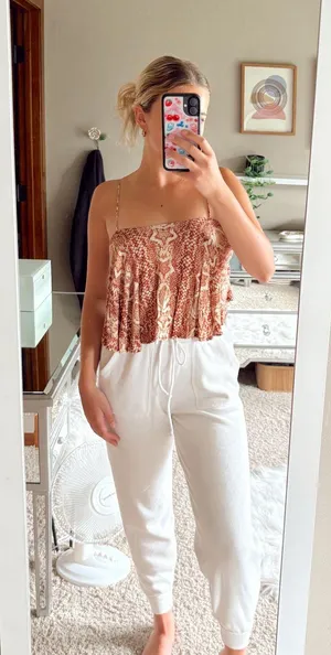 Urban Outfitters Top thumbnail 1