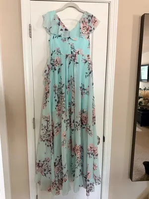 Dress thumbnail 2