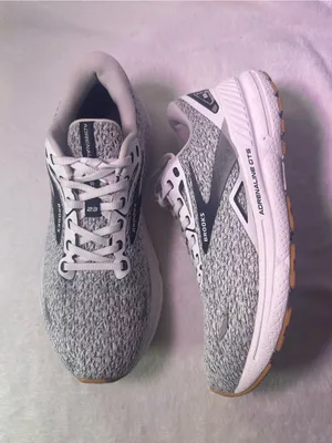 Brooks Running Shoe - Gray, Black, White thumbnail 6