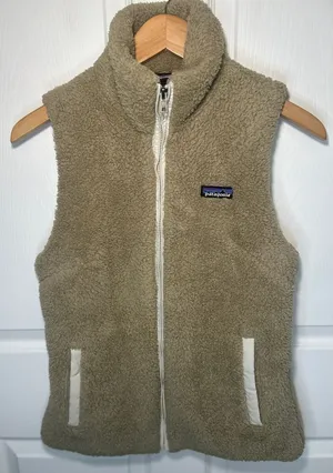 Patagonia Los‎ Gatos Fleece Vest Womens Medium El Cap Khaki Tan Full Zip 25216 thumbnail 1