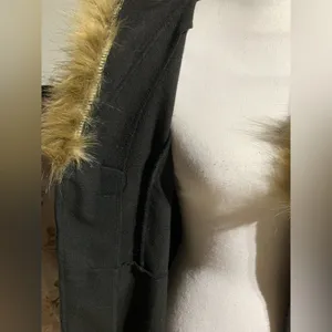 Black Faux Fur Trimmed Jacket thumbnail 10