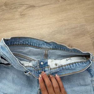 Levi’s Denim Shorts 501 thumbnail 4