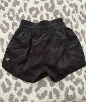 Lululemon Shorts  thumbnail 2