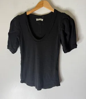 Free People Ellery Size XS Scoop Neck Shirt Pleated Short Puff Sleeve Blouse Top thumbnail 1