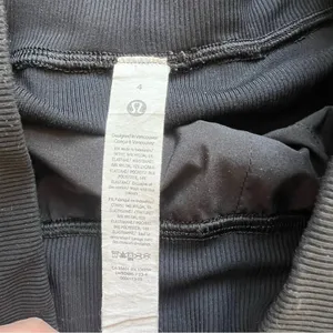 Lululemon Dance Studio Mid-Rise Jogger Black Size 4 thumbnail 12