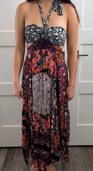 Free People Boho Floral Halter Maxi Dress in Black/Coral Cutouts Size 2 thumbnail 1